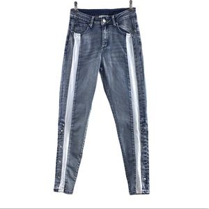 Hayden High Rise Skinny Jeans Ankle Snap Button